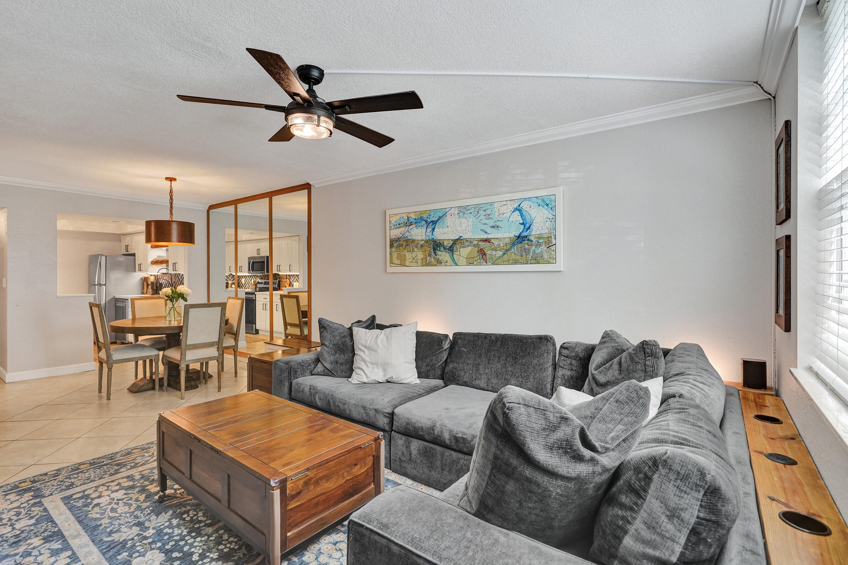 VILLA LAGO CONDO APTS - Residential