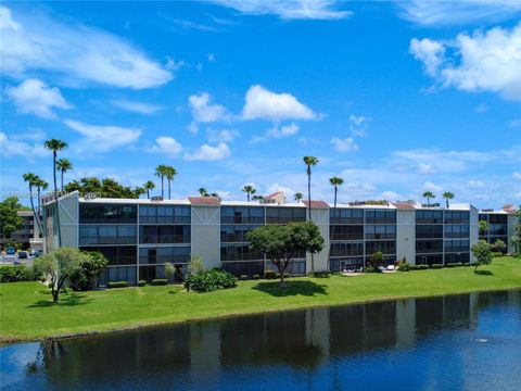Tiny photo for 14360 Strathmore Lane #203, Delray Beach, FL 33446 (MLS # B26022270)