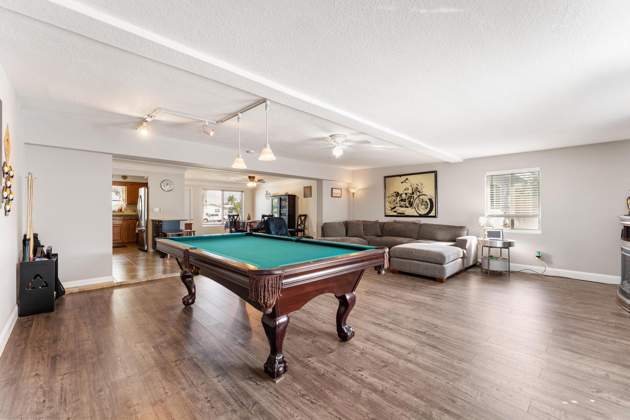 GOLFVIEW HARBOUR 1ST SEC - Residential