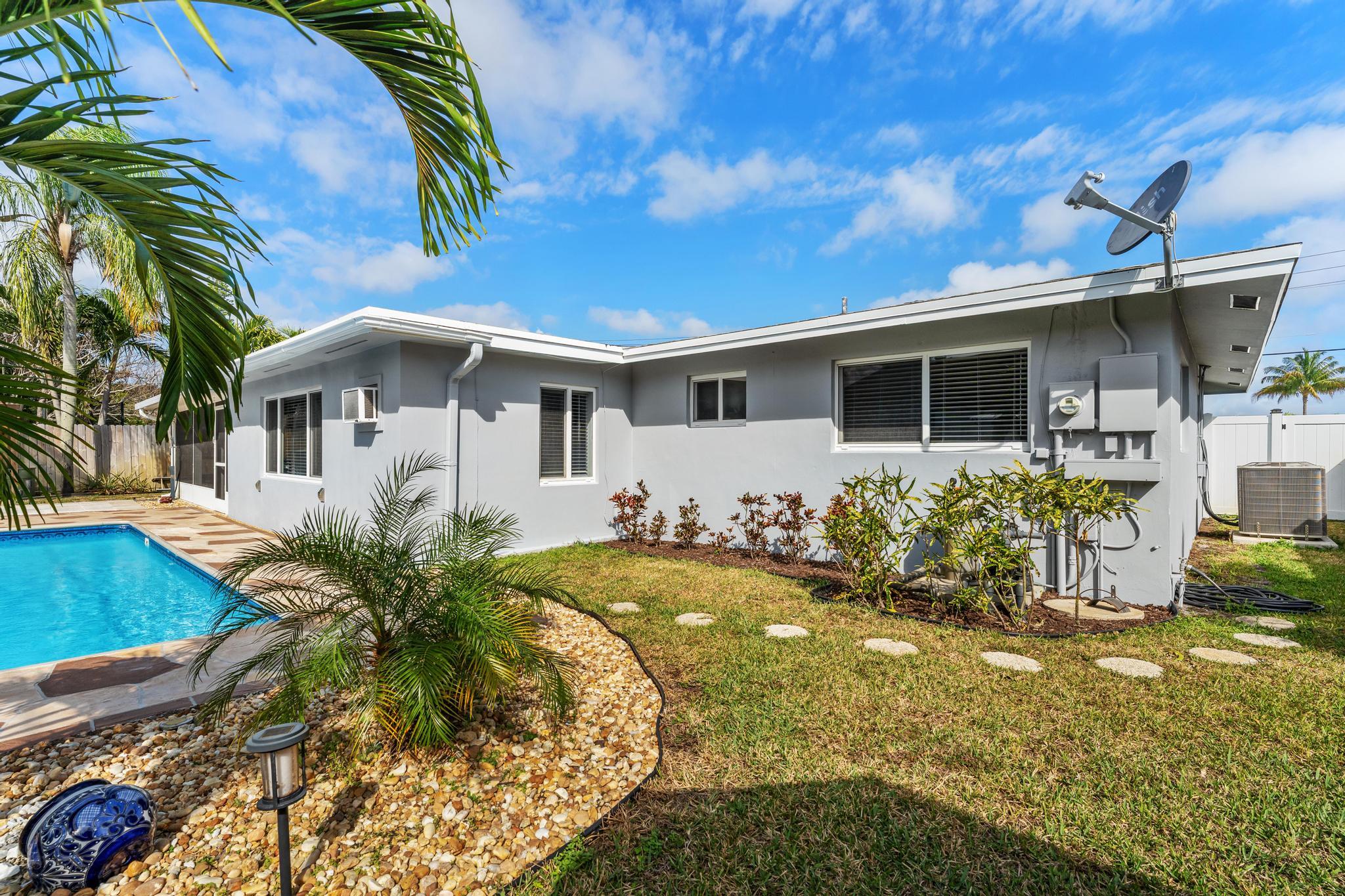 GOLFVIEW HARBOUR 1ST SEC - Residential