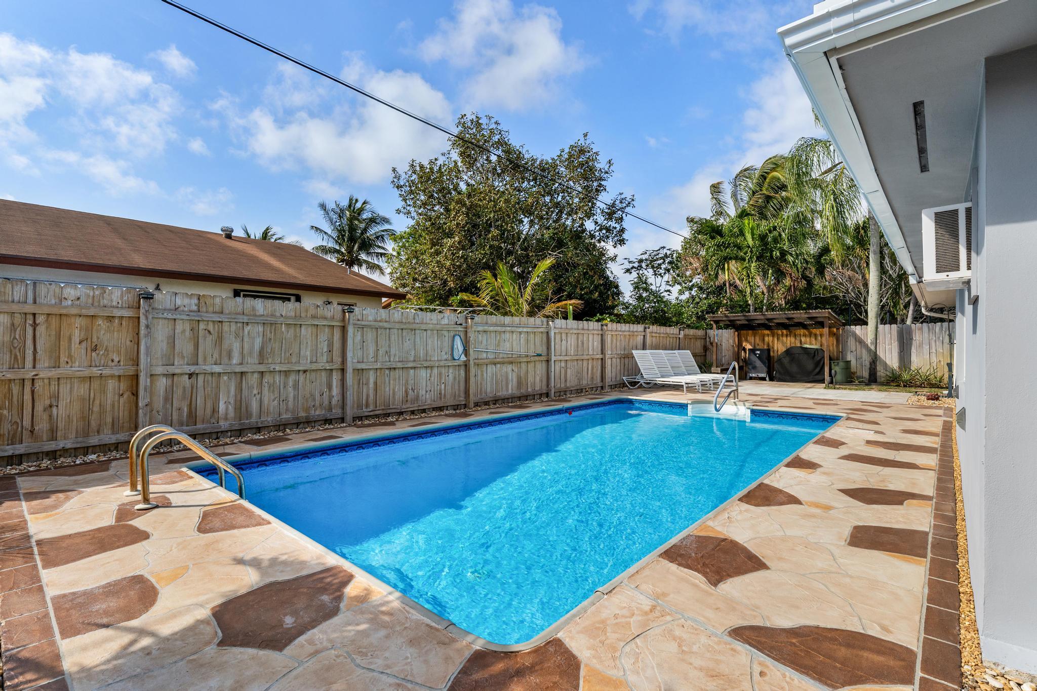 GOLFVIEW HARBOUR 1ST SEC - Residential