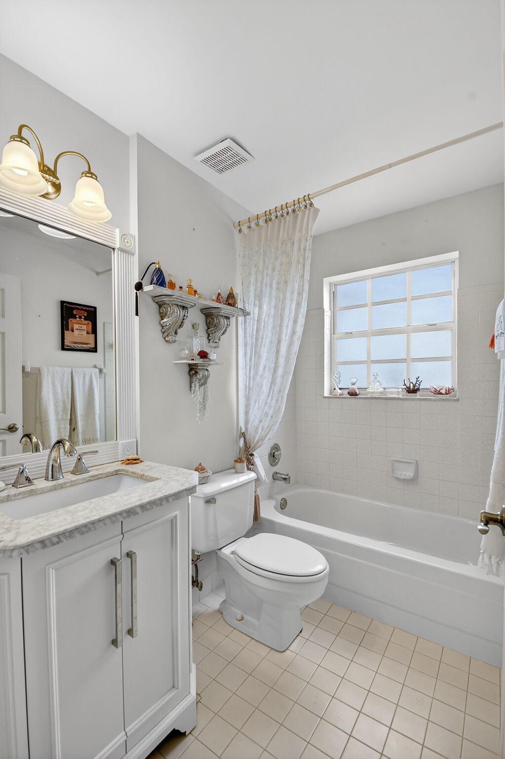 PIPERS GLEN A-3 - Residential