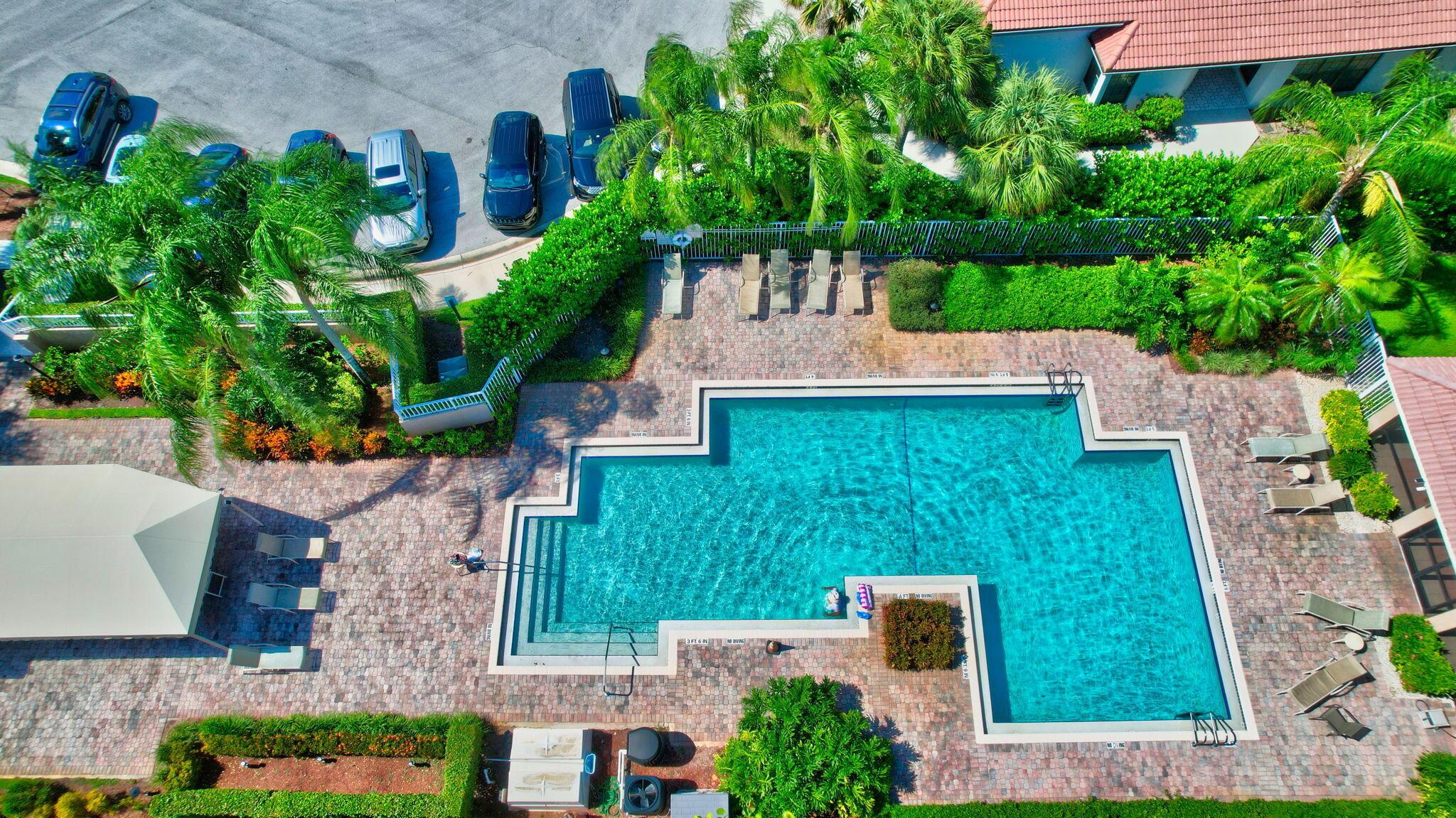 PIPERS GLEN A-3 - Residential