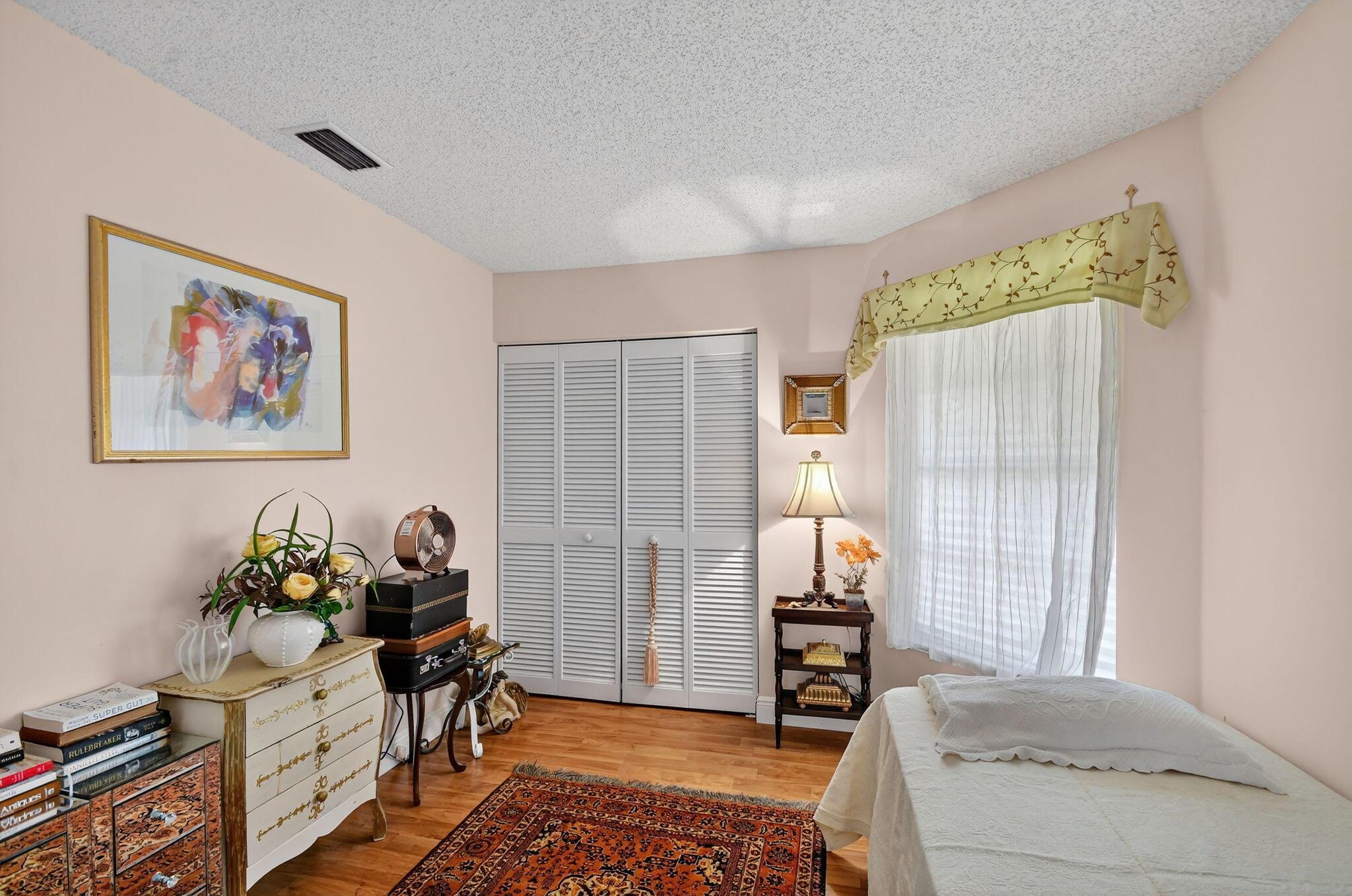 PIPERS GLEN A-3 - Residential