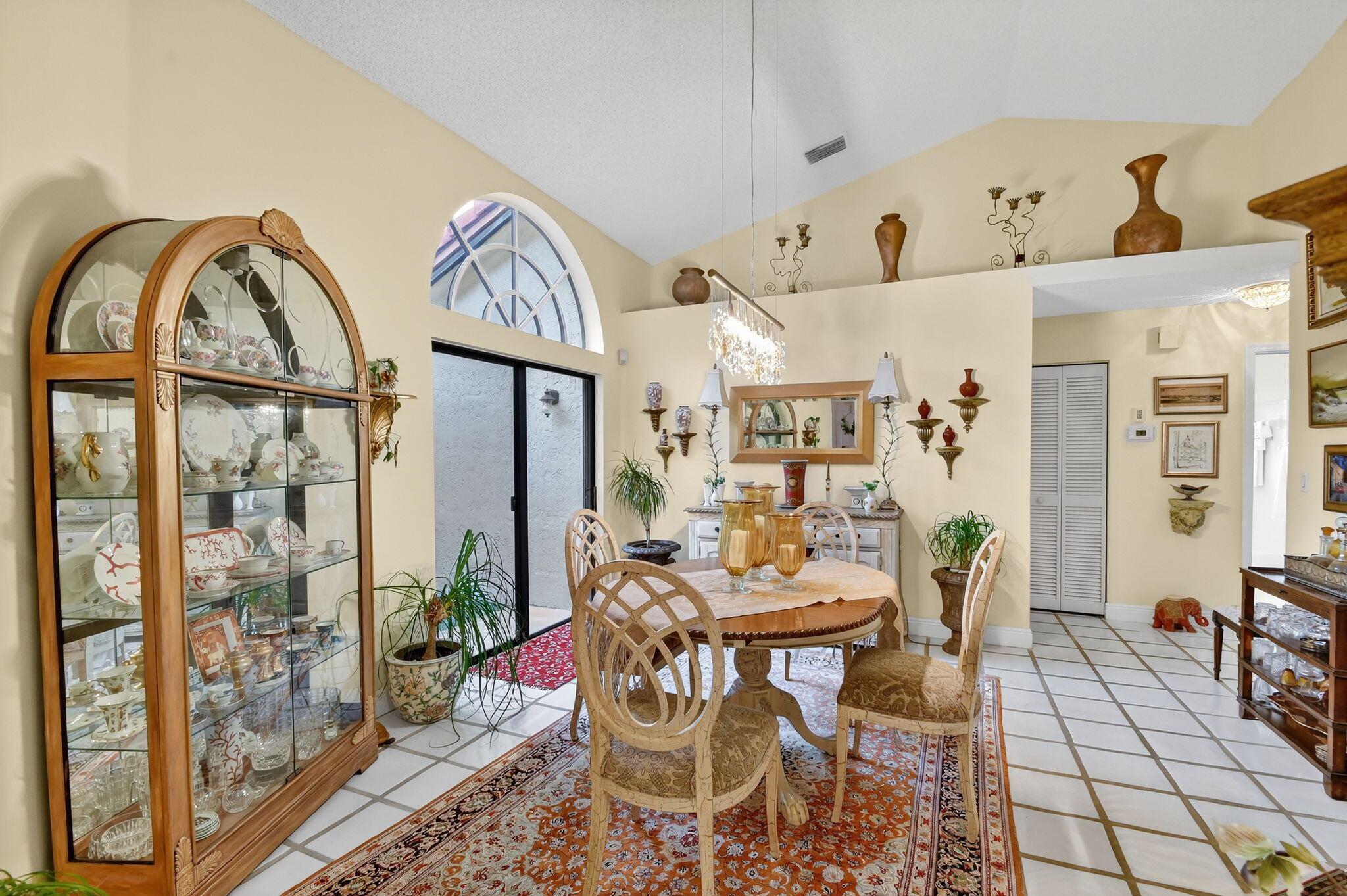 PIPERS GLEN A-3 - Residential