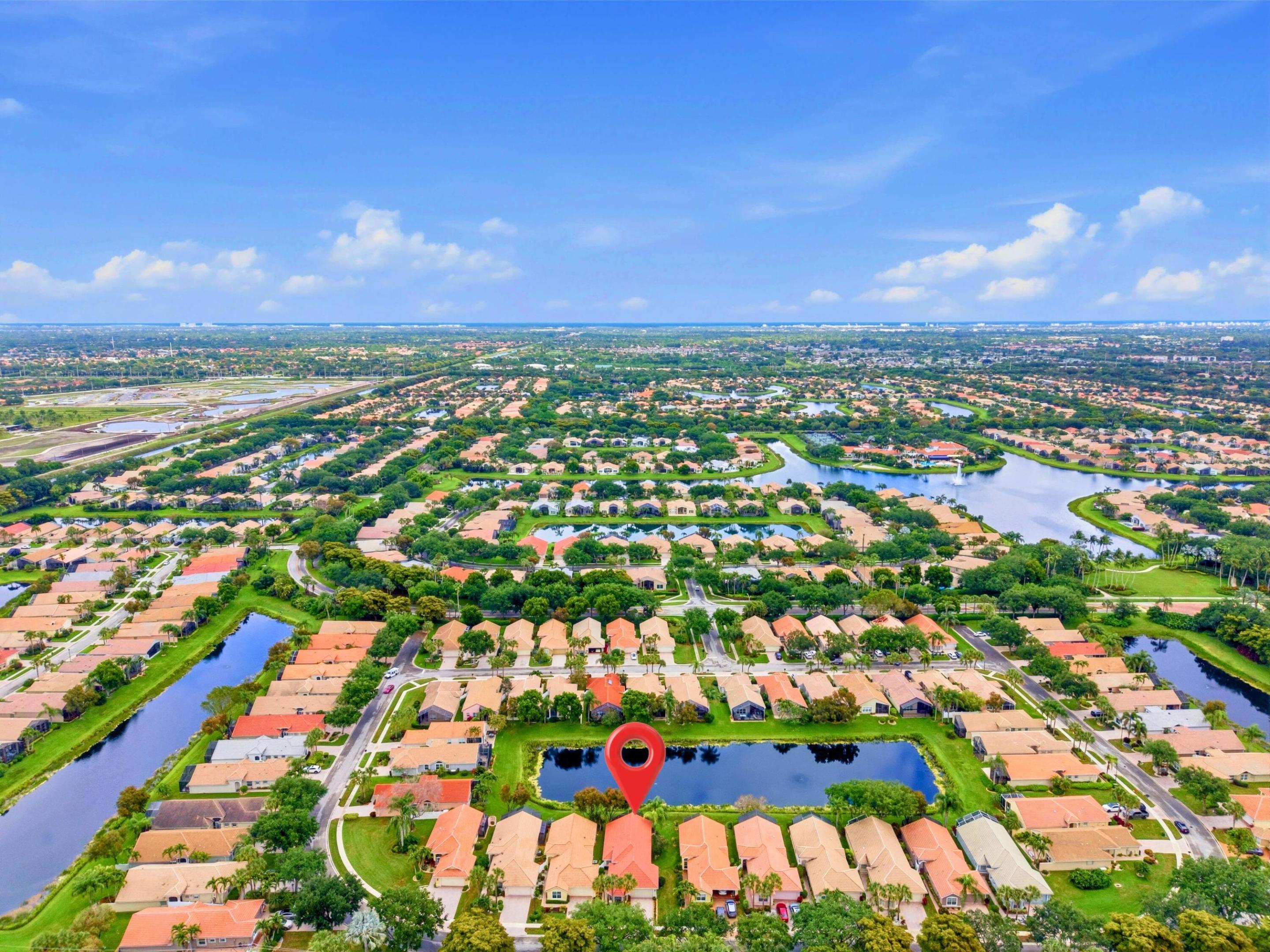 VALENCIA FALLS 4 - Residential