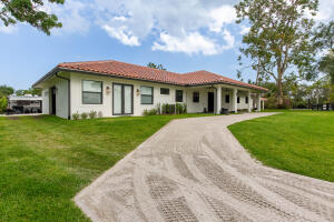 SADDLE TRAIL PARK OF WELLINGTON - Residential Lease