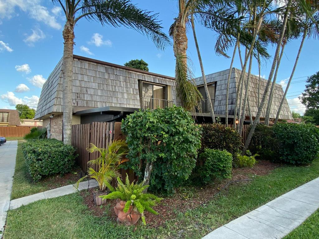 SPRINGDALE HOMES - Residential Lease