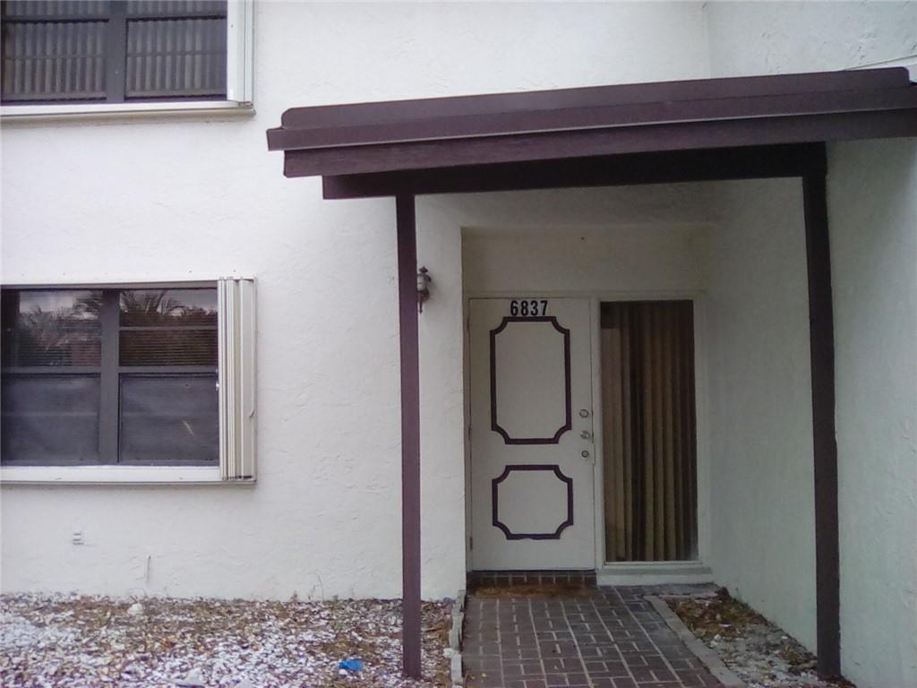 Woodscape Twnhms Condo - Residential Lease