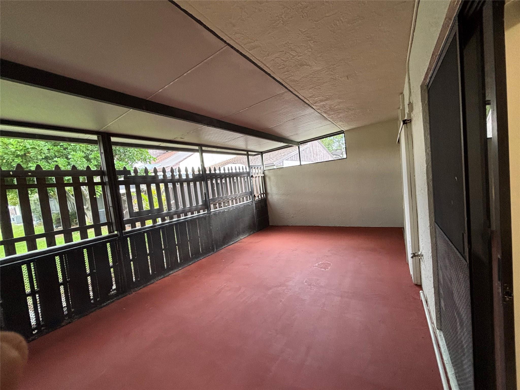 Woodscape Twnhms Condo - Residential Lease