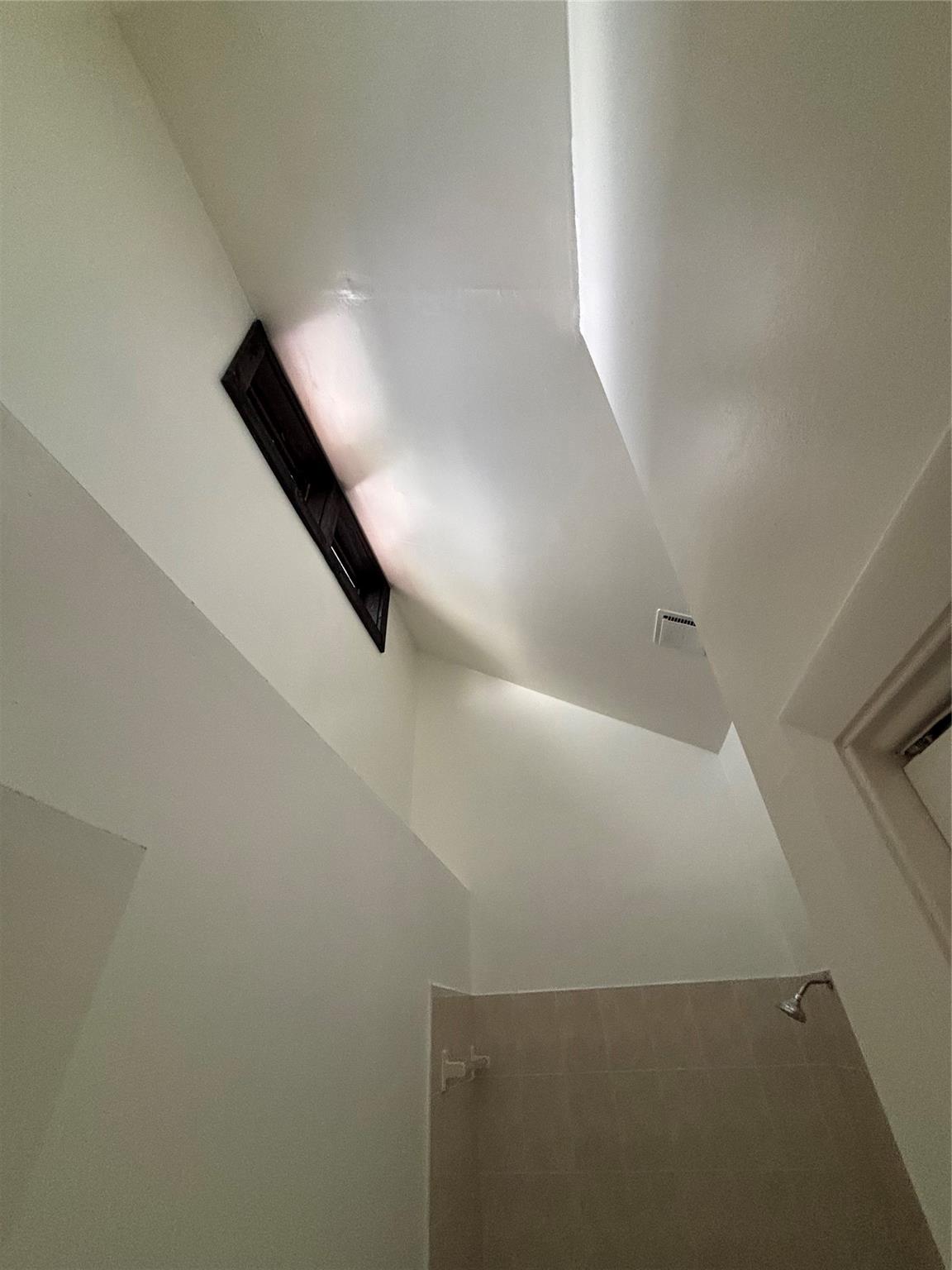 Woodscape Twnhms Condo - Residential Lease