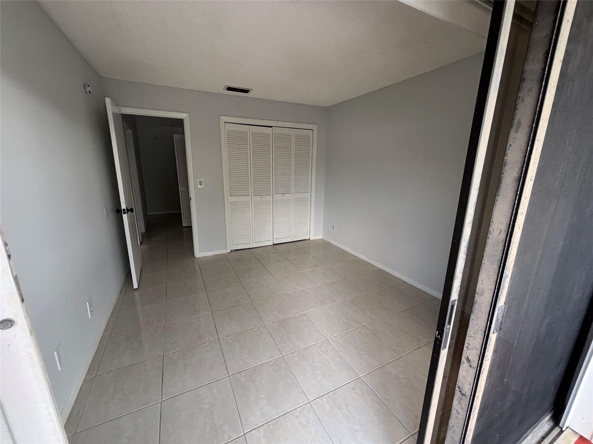 Woodscape Twnhms Condo - Residential Lease