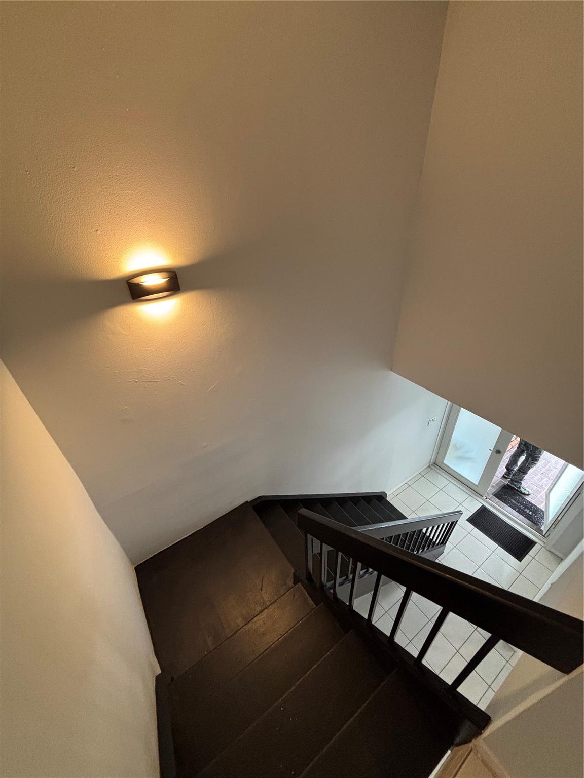 Woodscape Twnhms Condo - Residential Lease