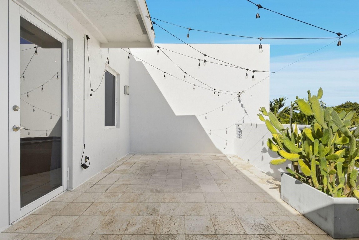 VICTORIA'S POINT - Residential