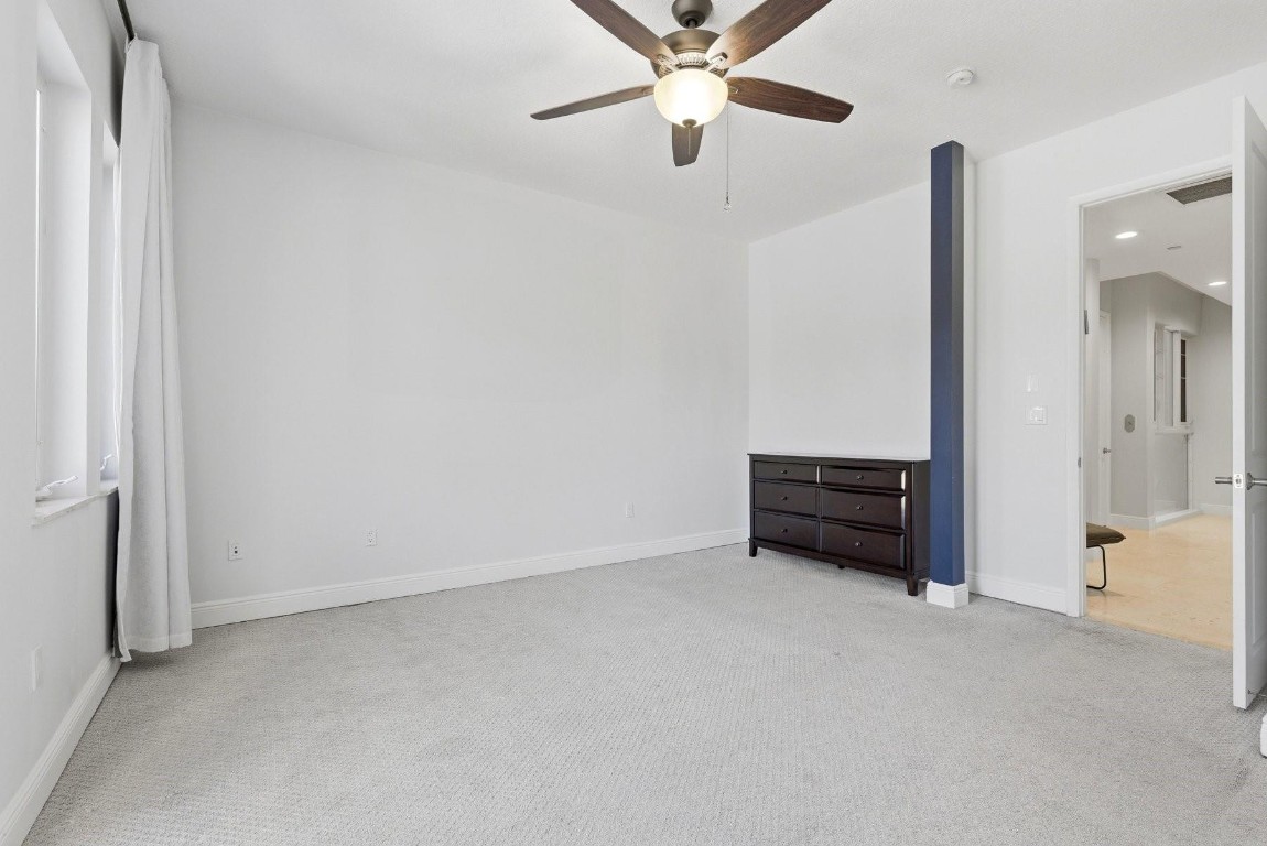 VICTORIA'S POINT - Residential