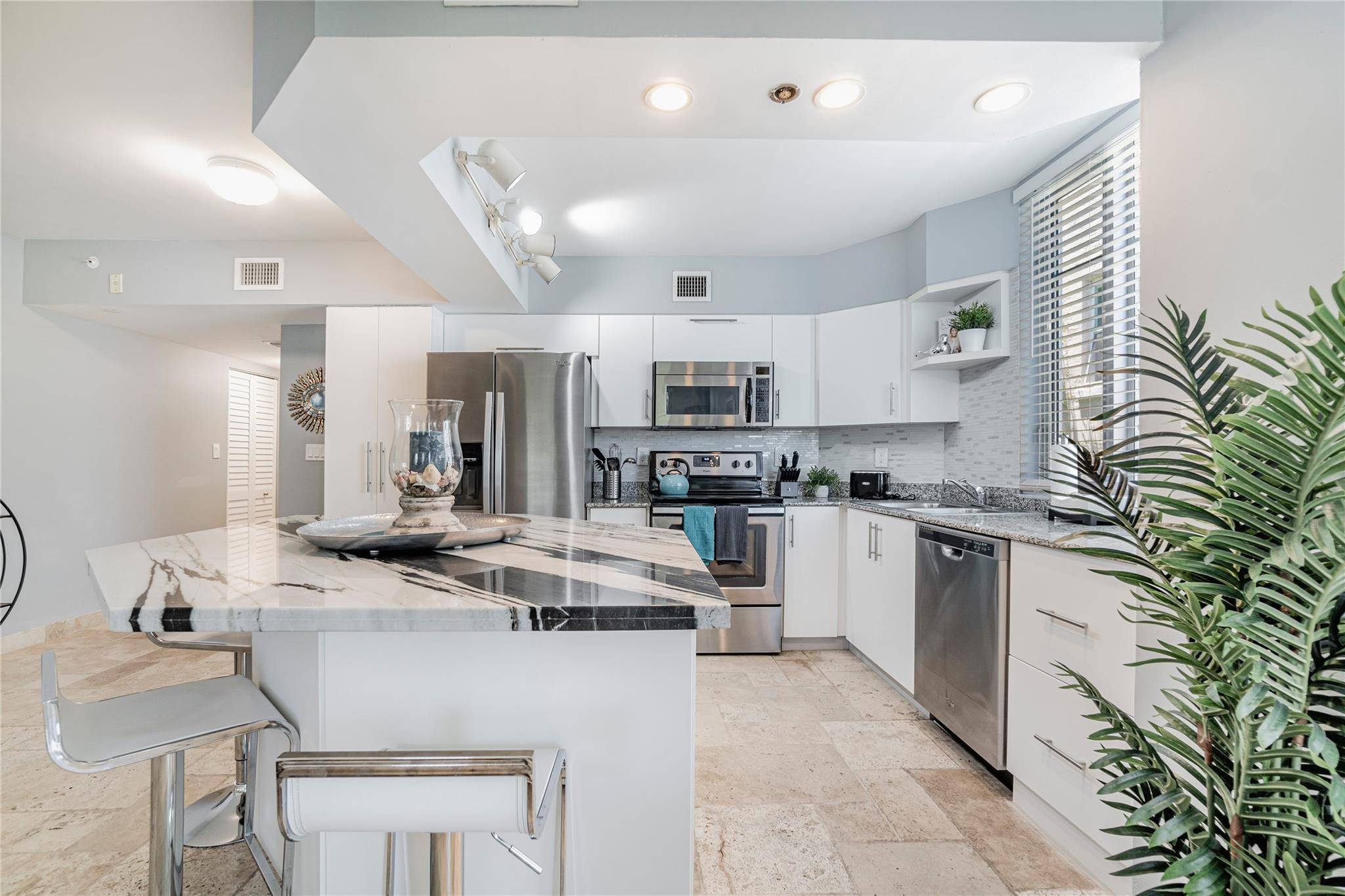 The Danton Condo - Residential Lease