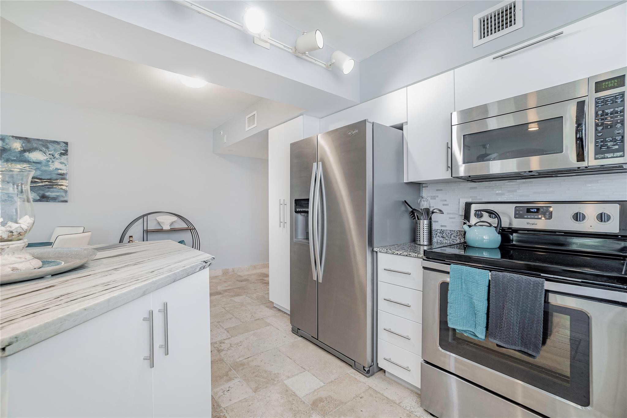 The Danton Condo - Residential Lease