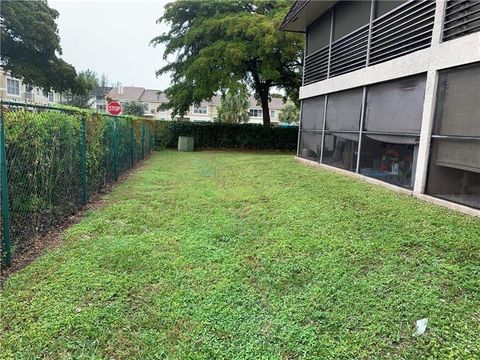 Tiny photo for 2830 Riverside Drive #102-a, Coral Springs, FL 33065 (MLS # F10542874)
