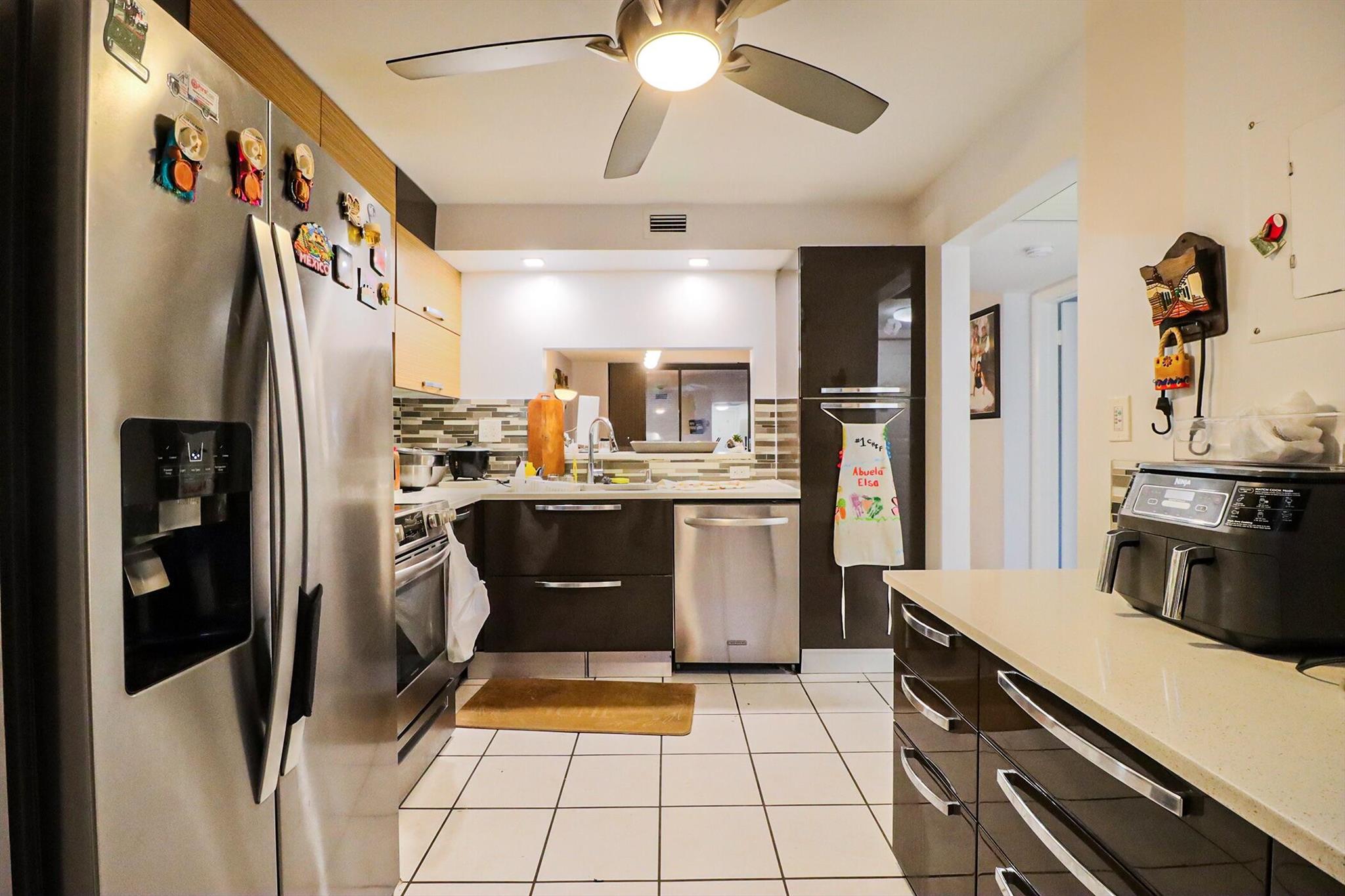 COLONY POINT - Residential