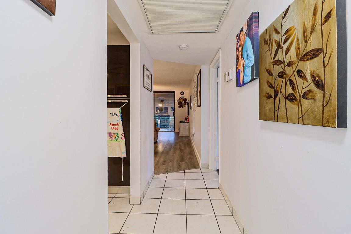 COLONY POINT - Residential