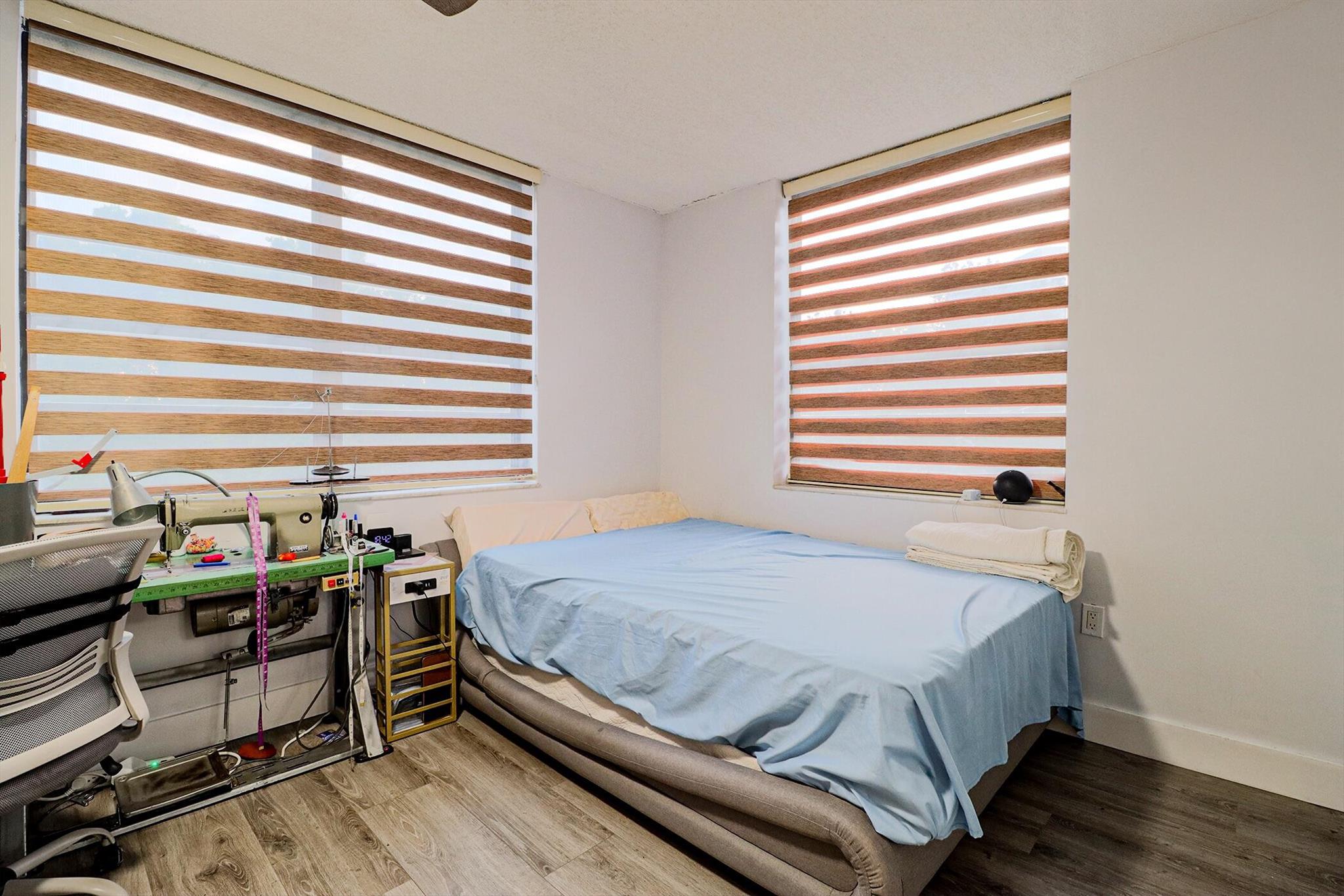 COLONY POINT - Residential