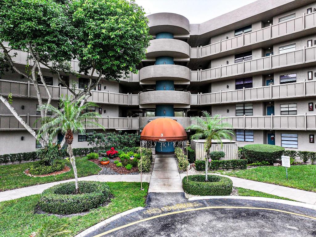 COLONY POINT - Residential