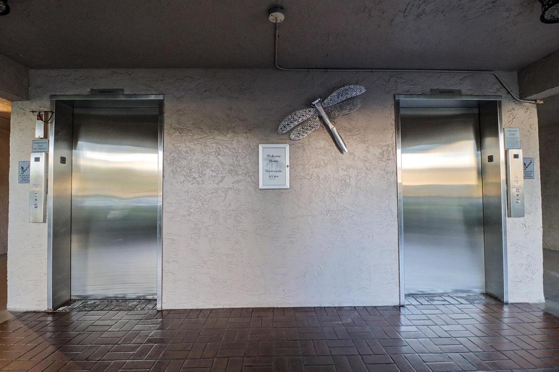 COLONY POINT - Residential