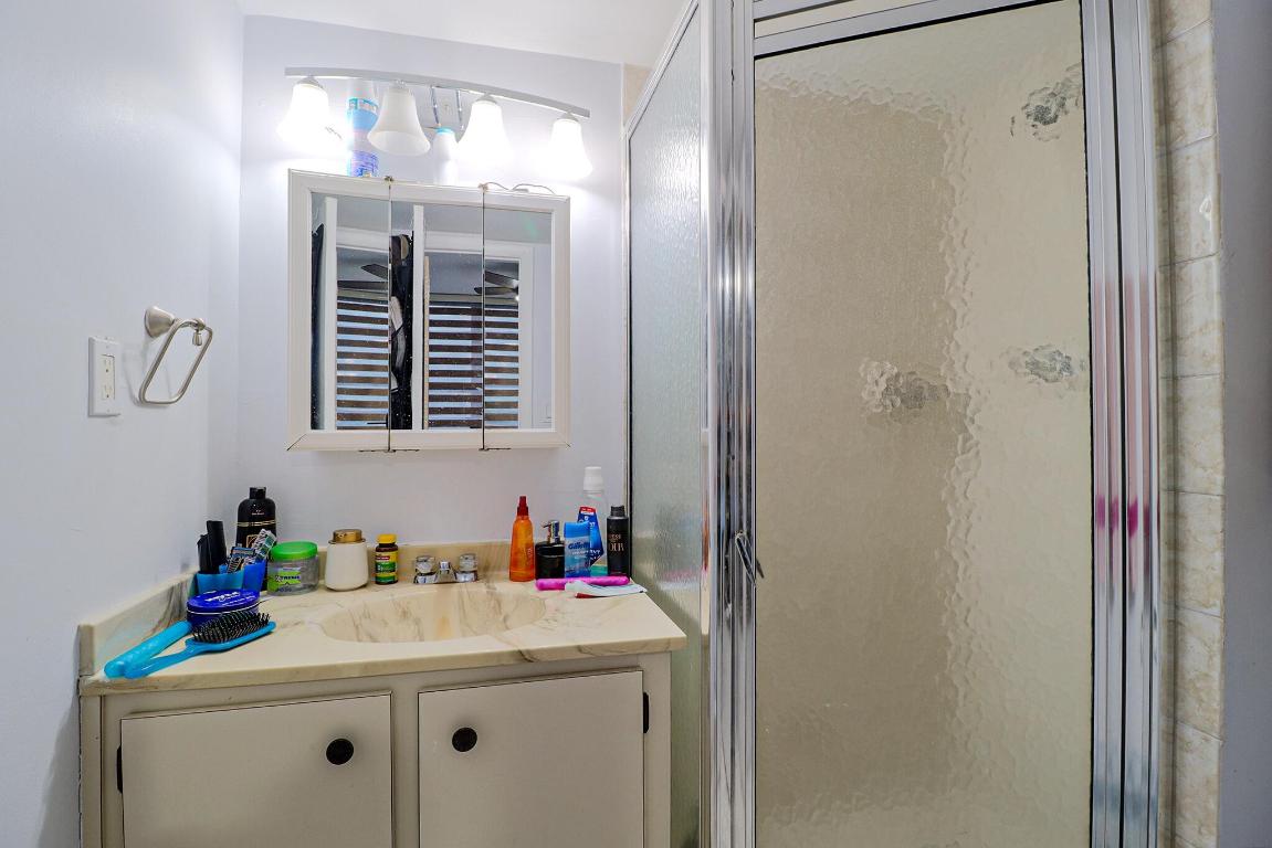 COLONY POINT - Residential