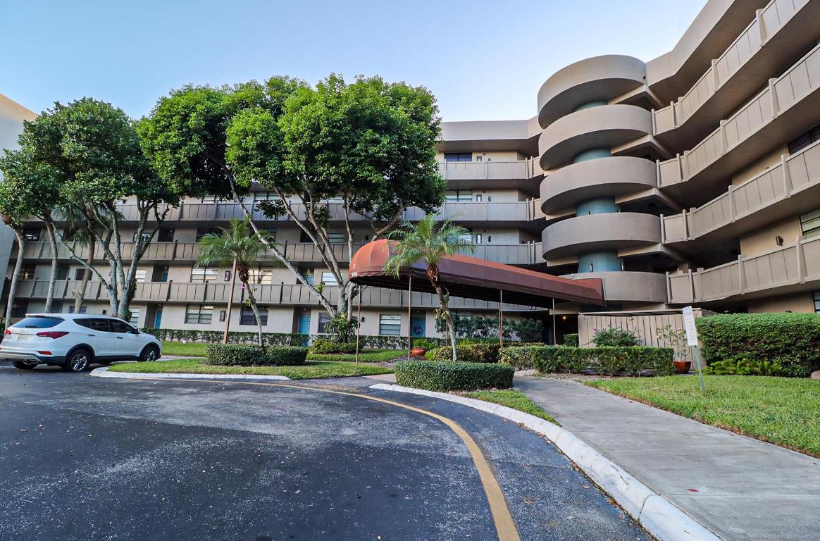 COLONY POINT - Residential