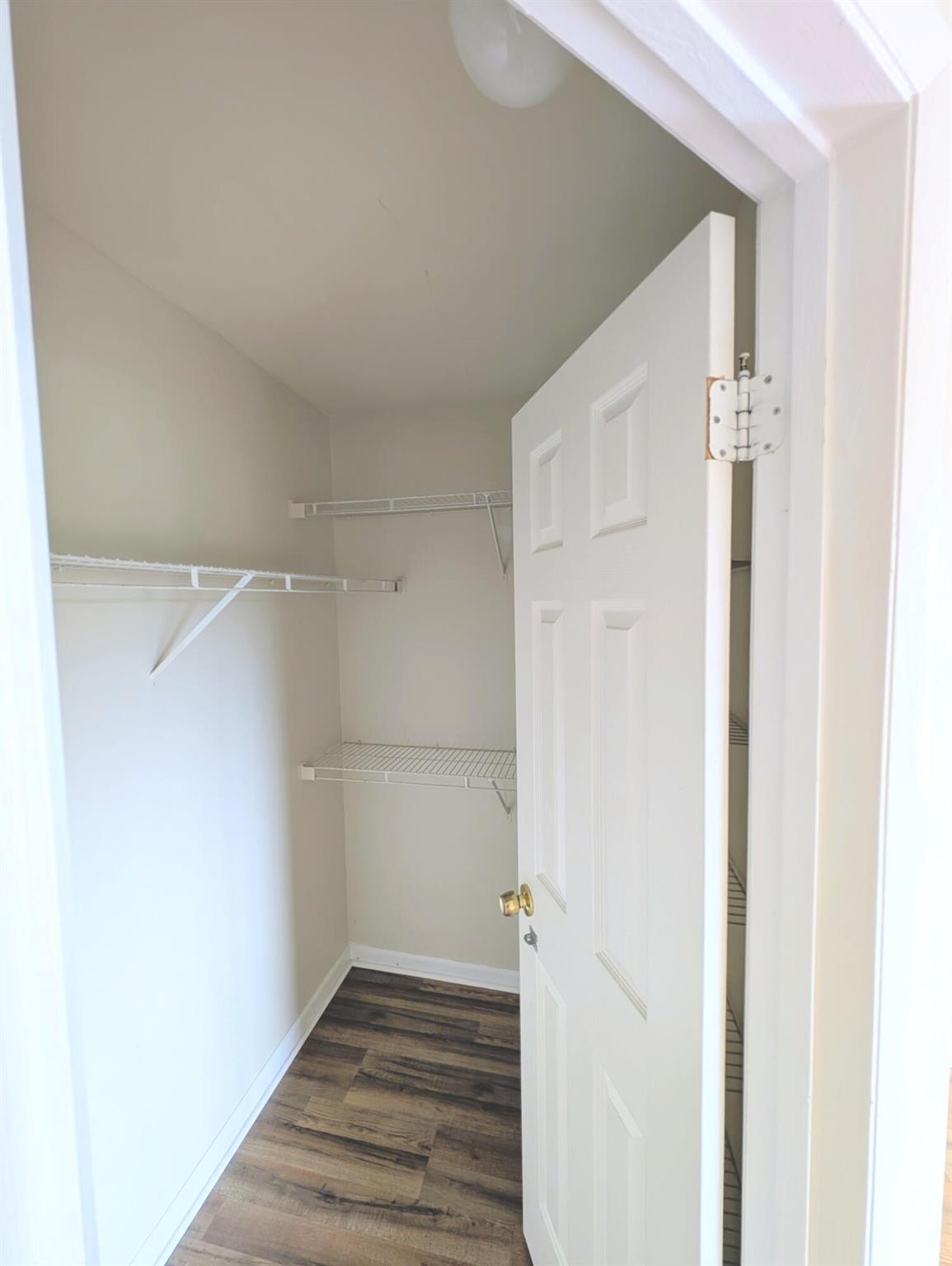 PALM LAKE CONDO - Residential Lease