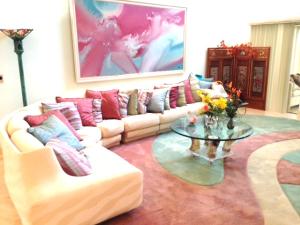 FOUNTAINS OF PALM BEACH CONDO 8 - Residential