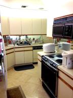 FOUNTAINS OF PALM BEACH CONDO 8 - Residential