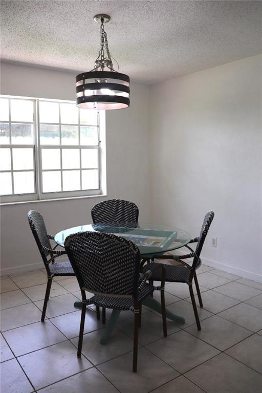 Hollywood Hills 6-22 B - Residential