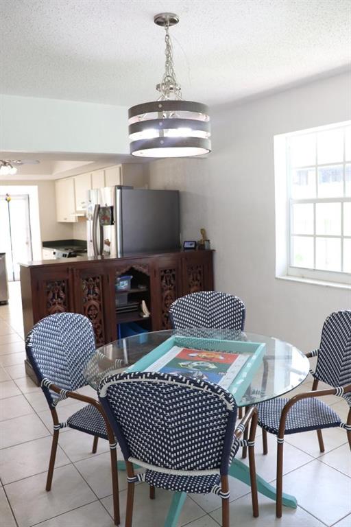 Hollywood Hills 6-22 B - Residential