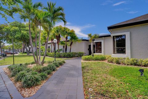 A home in Deerfield Beach