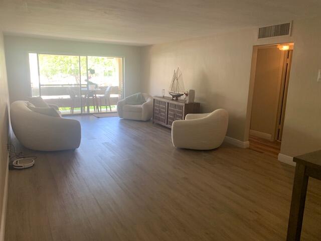 CARAVEL CONDOMINIUM APARTMENTS - Residential Lease