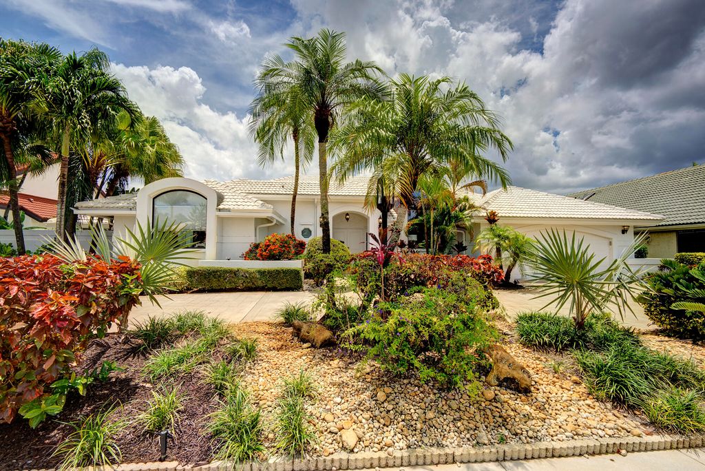Photo of 10252 Shireoaks Lane, Boca Raton, FL 33498 (MLS # B26035051)