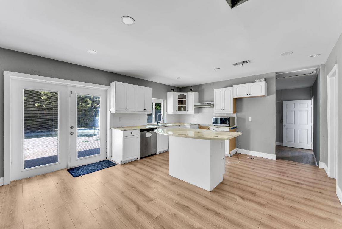 GUARDIAN ESTATES - Residential