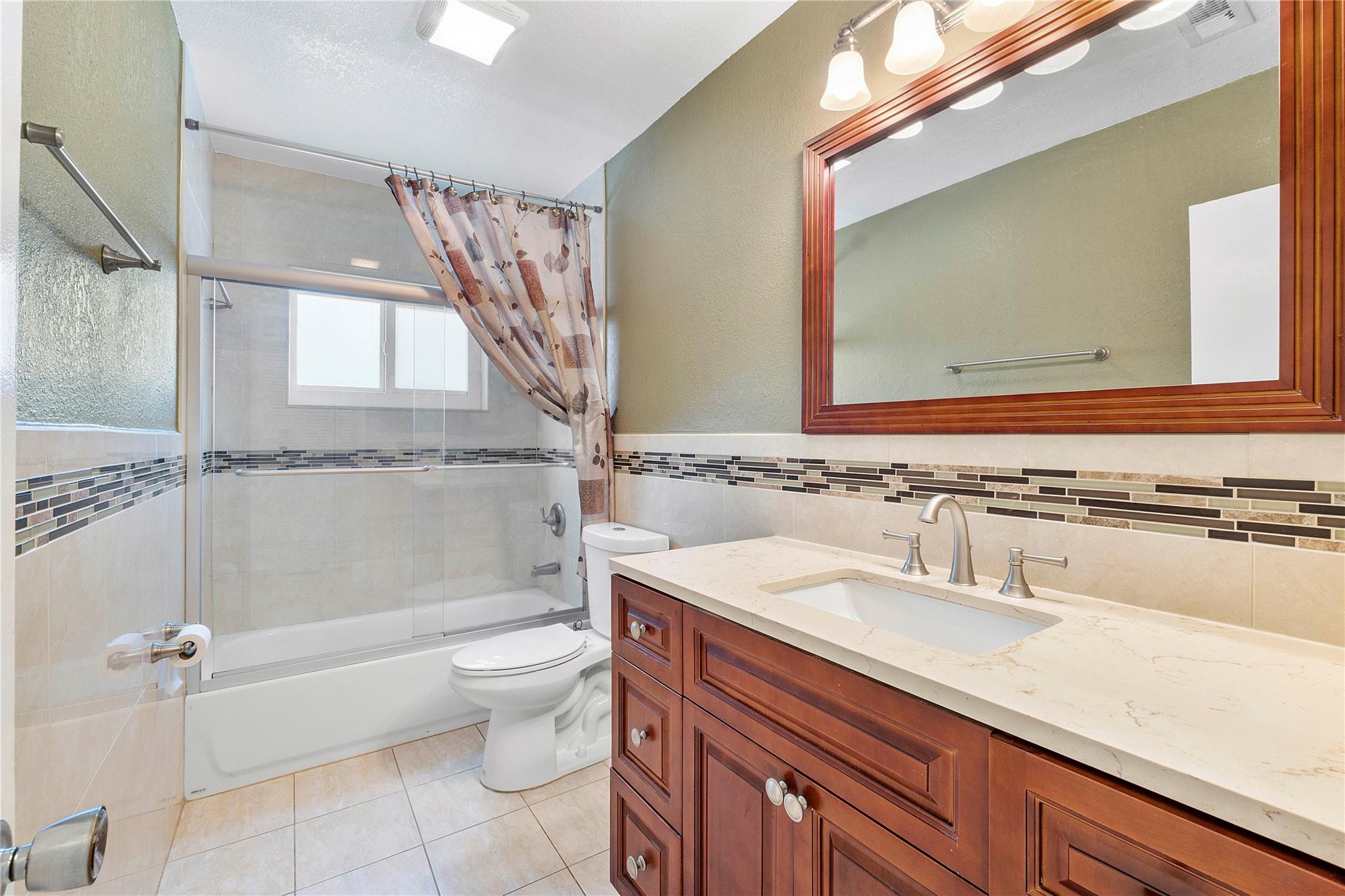 Coral Spgs Country Club - Residential