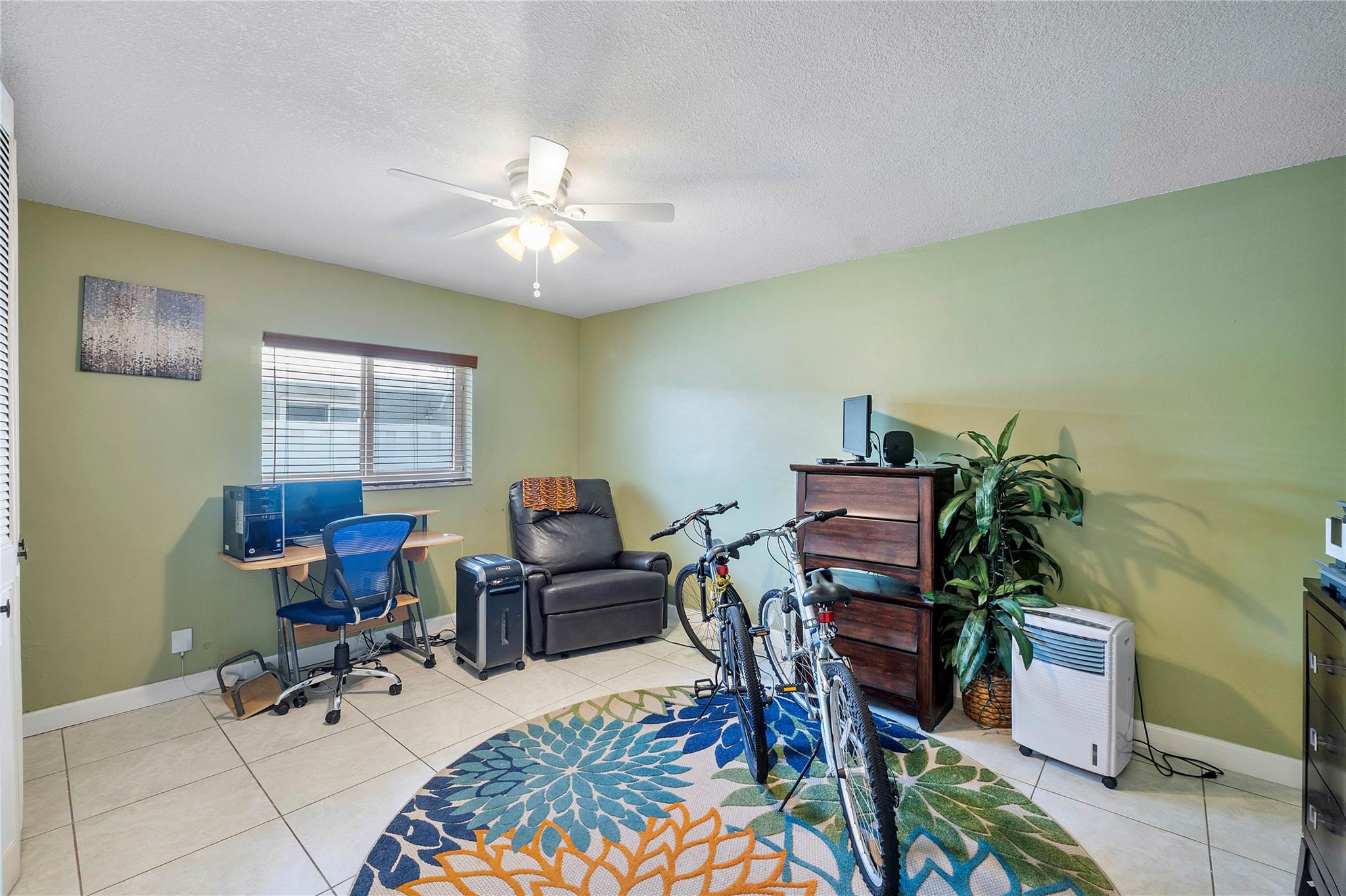 Coral Spgs Country Club - Residential
