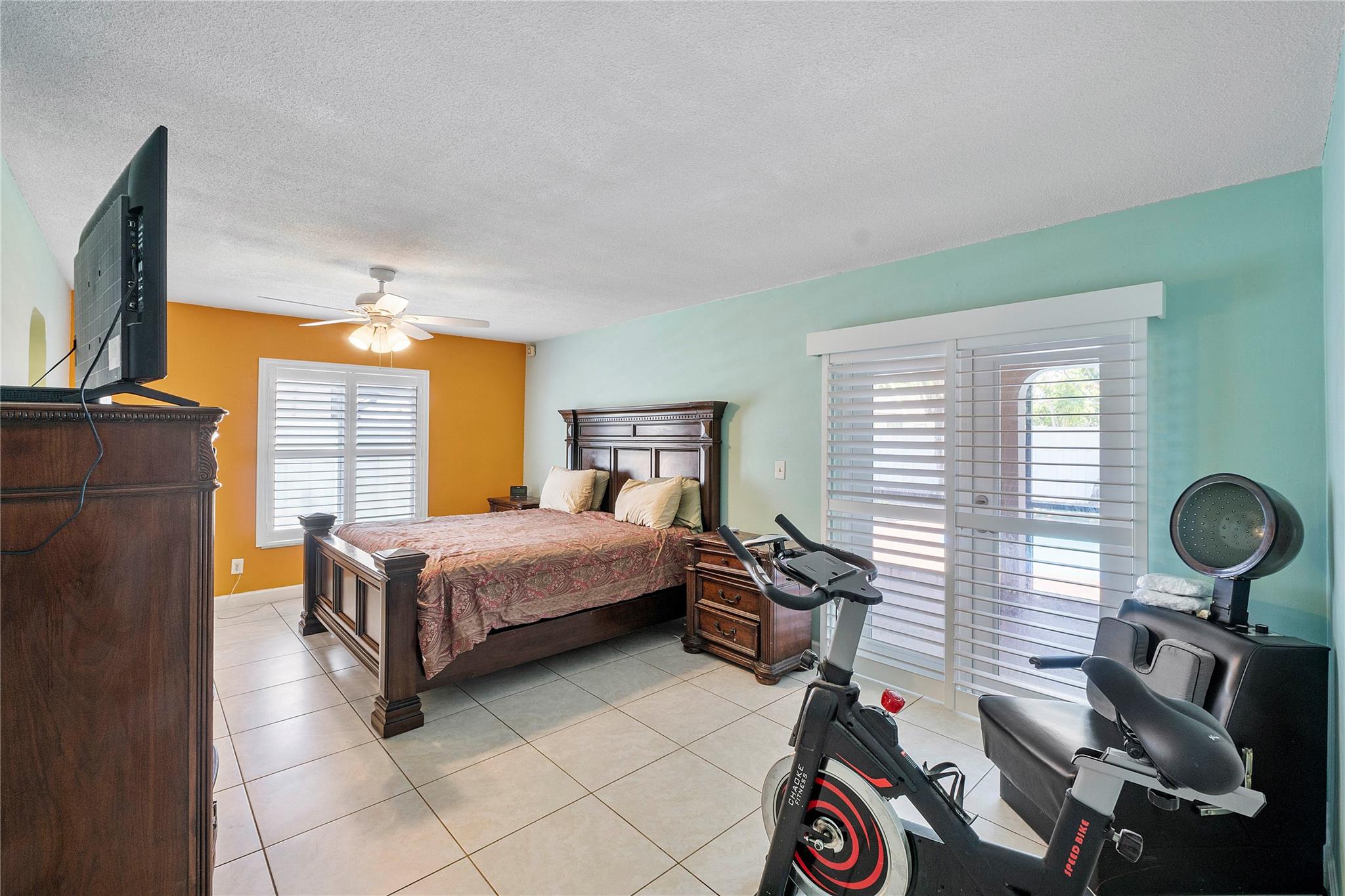 Coral Spgs Country Club - Residential