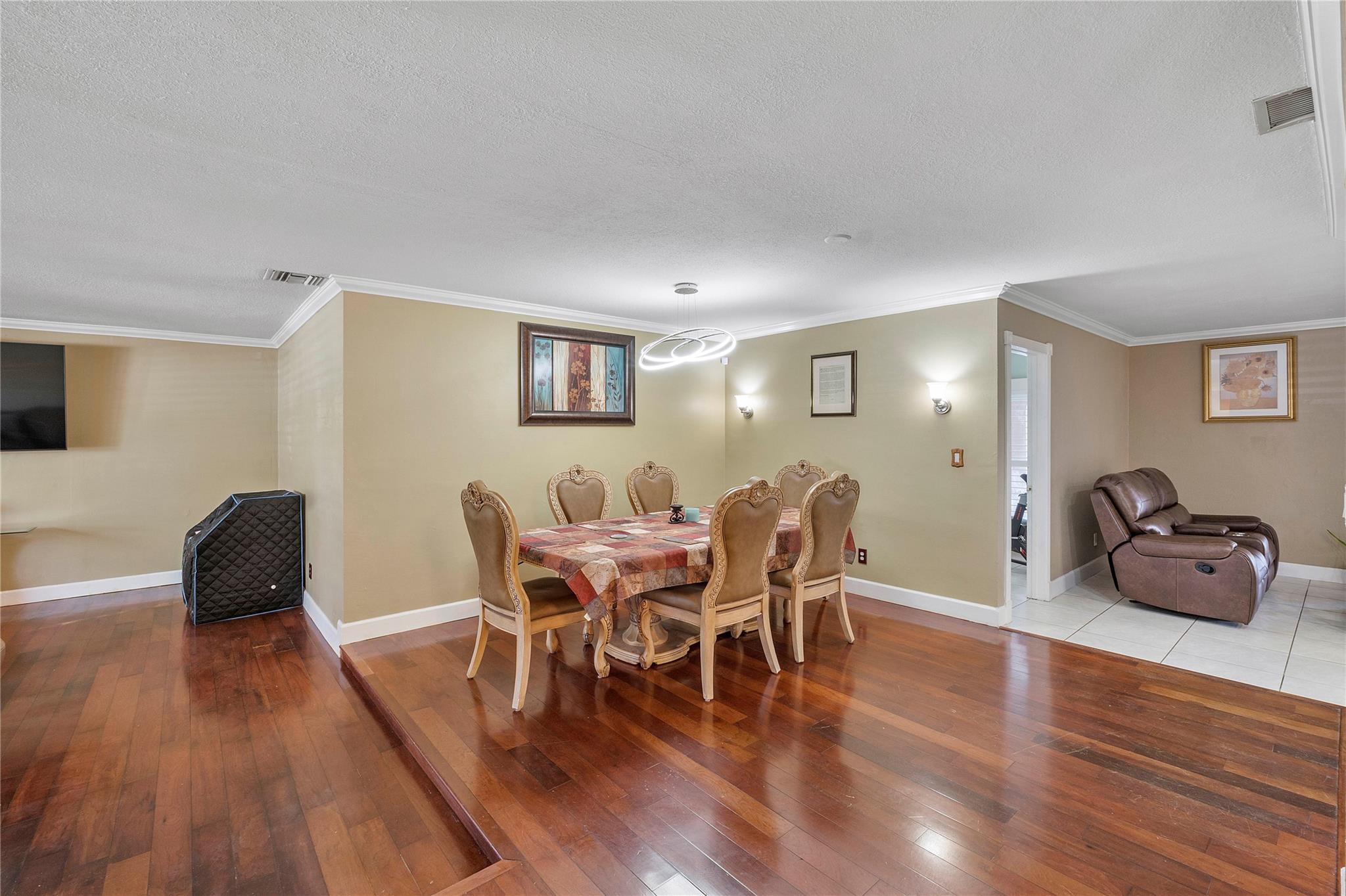 Coral Spgs Country Club - Residential