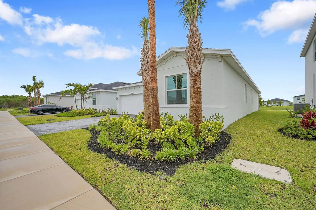 Photo of 3501 Harborside Avenue, Fort Pierce, FL 34946 (MLS # R11096223)