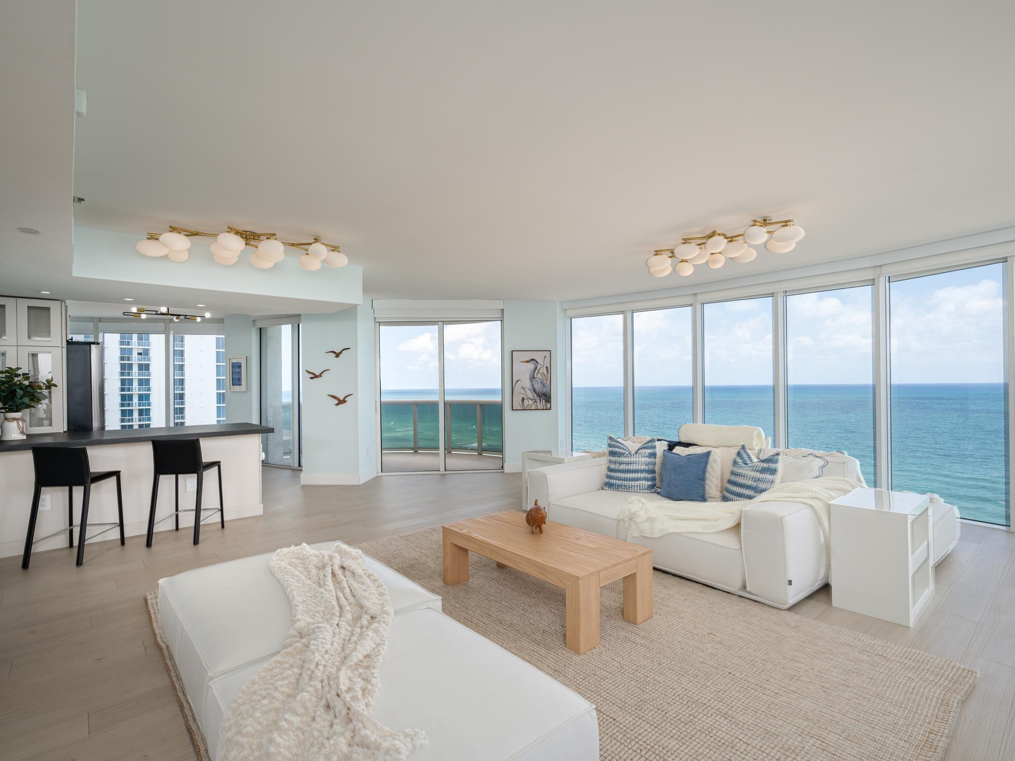 17201 Collins Ave 1501