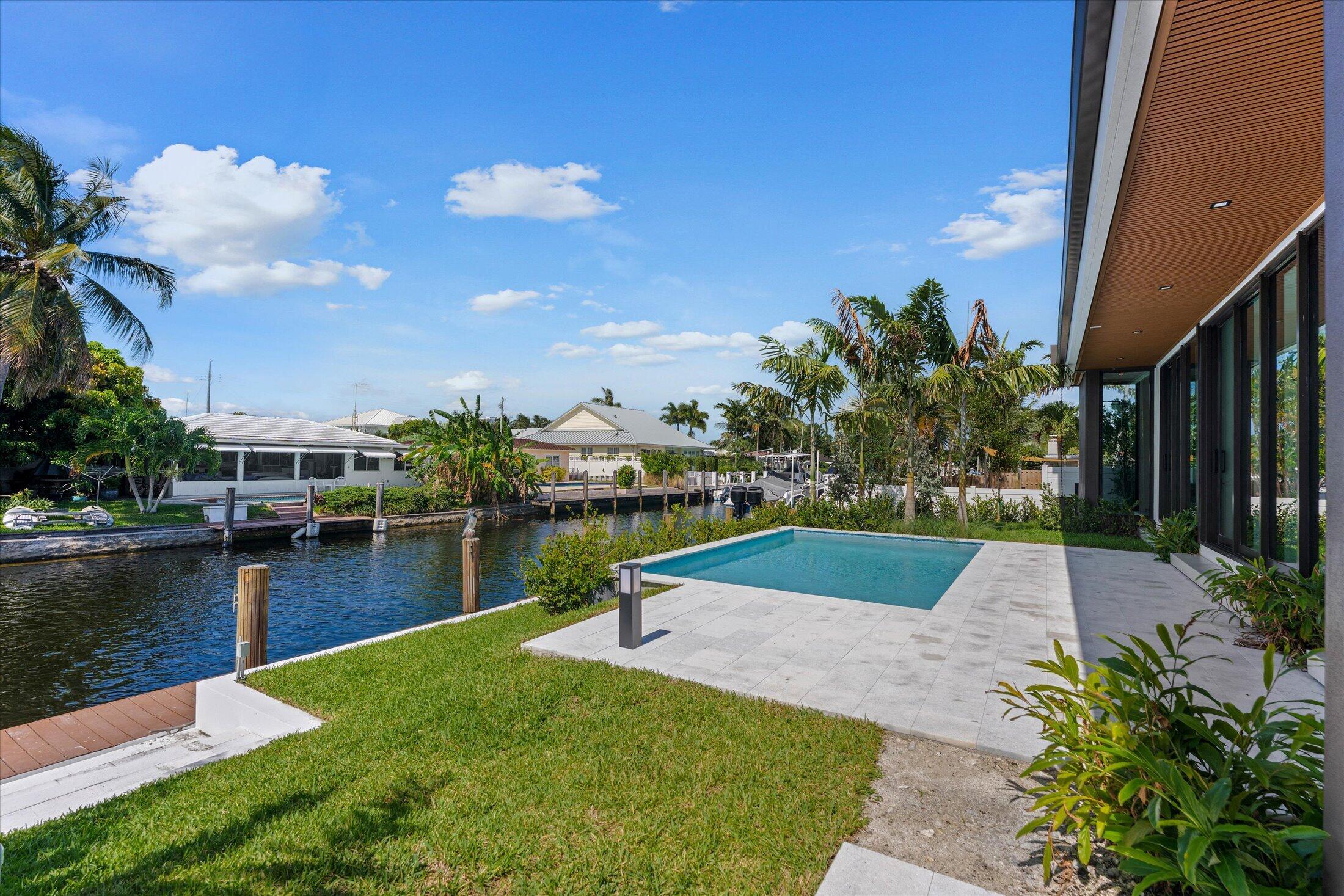 SOUTH NEW RIVER ISLES SEC - Residential