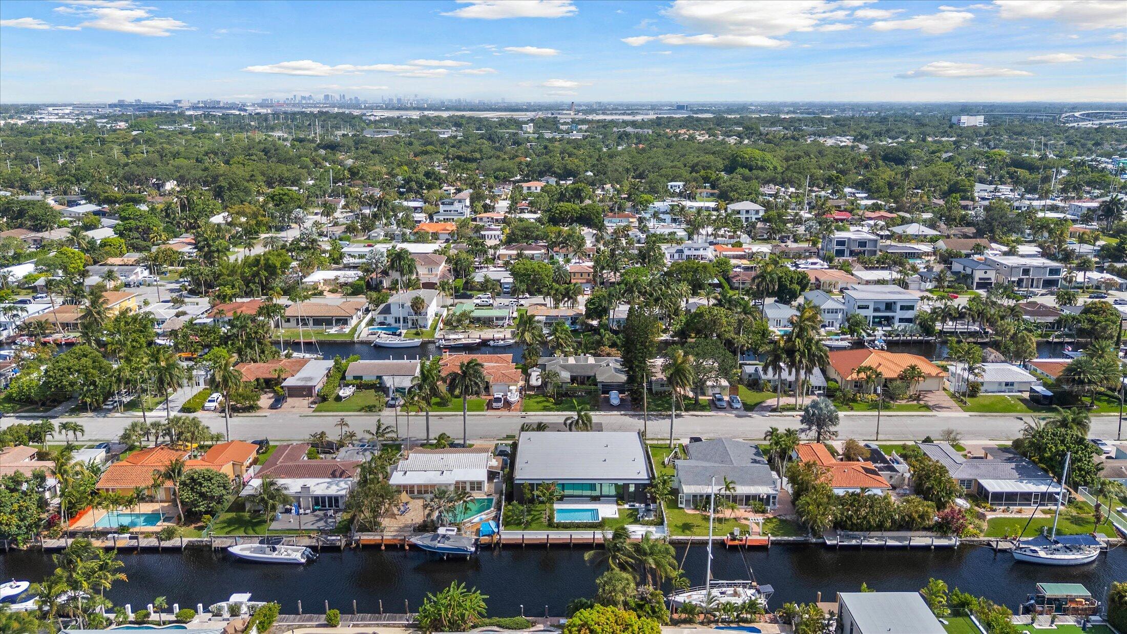 SOUTH NEW RIVER ISLES SEC - Residential