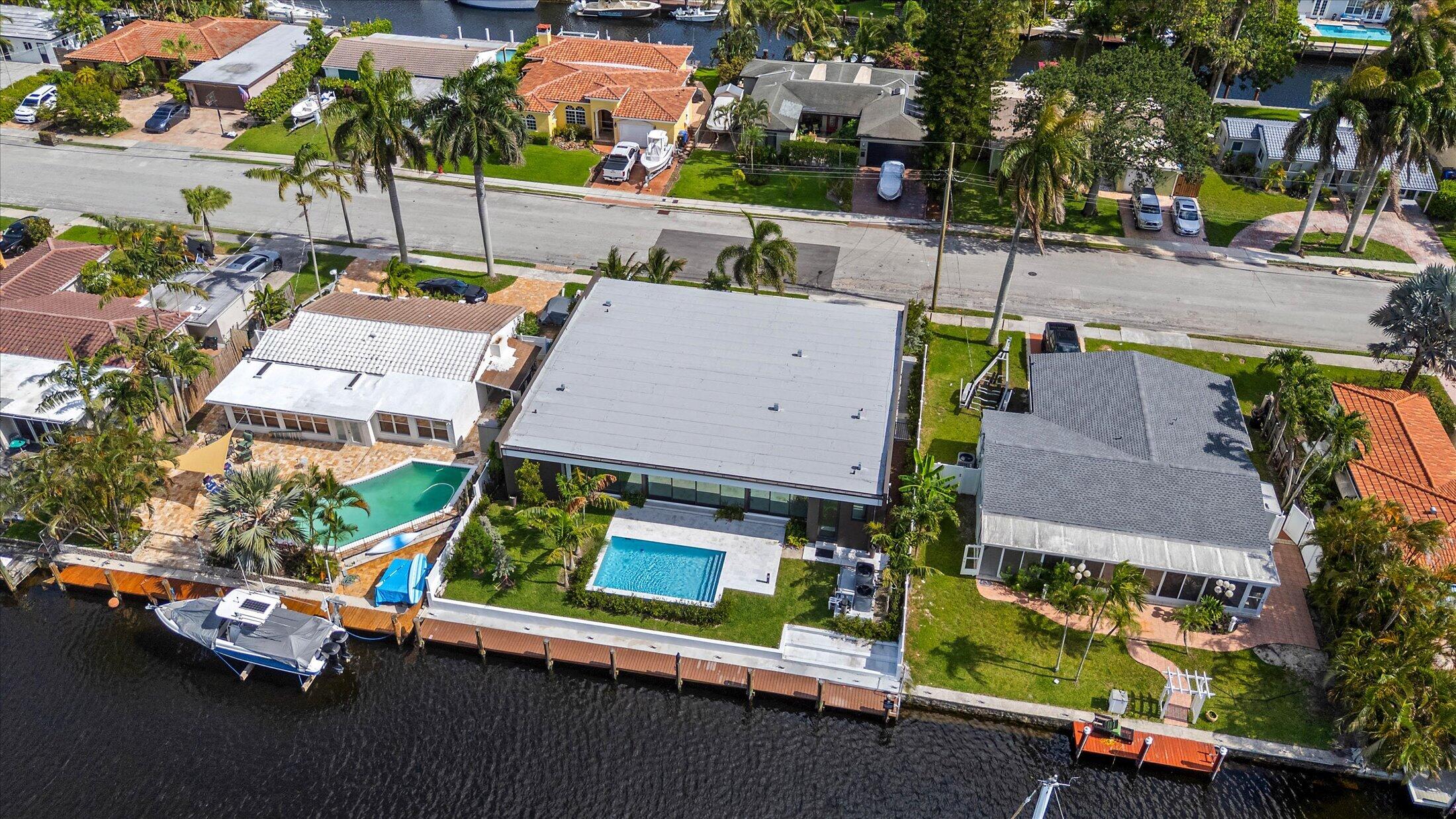 SOUTH NEW RIVER ISLES SEC - Residential
