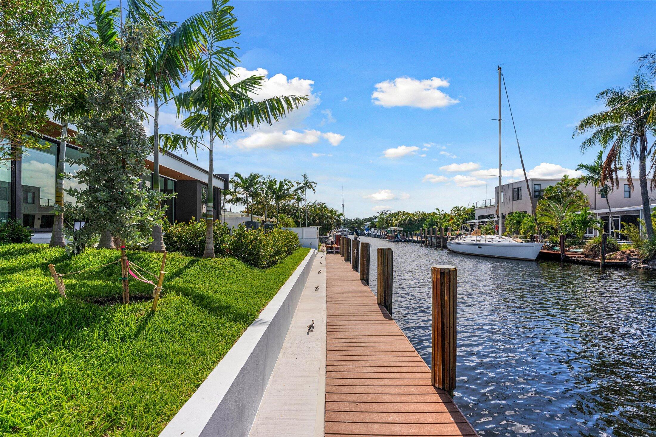 SOUTH NEW RIVER ISLES SEC - Residential