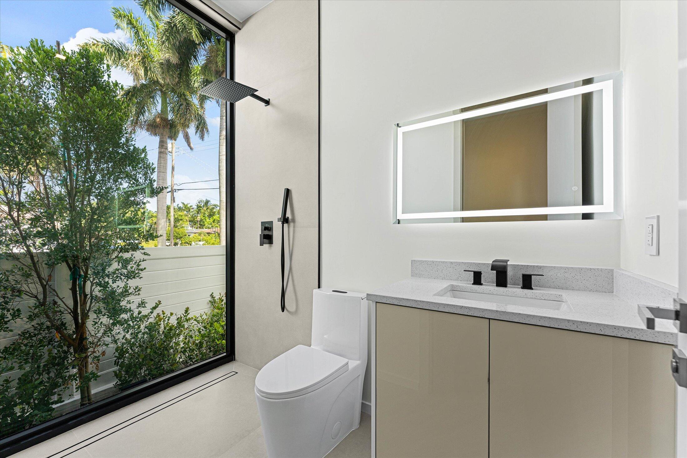 SOUTH NEW RIVER ISLES SEC - Residential