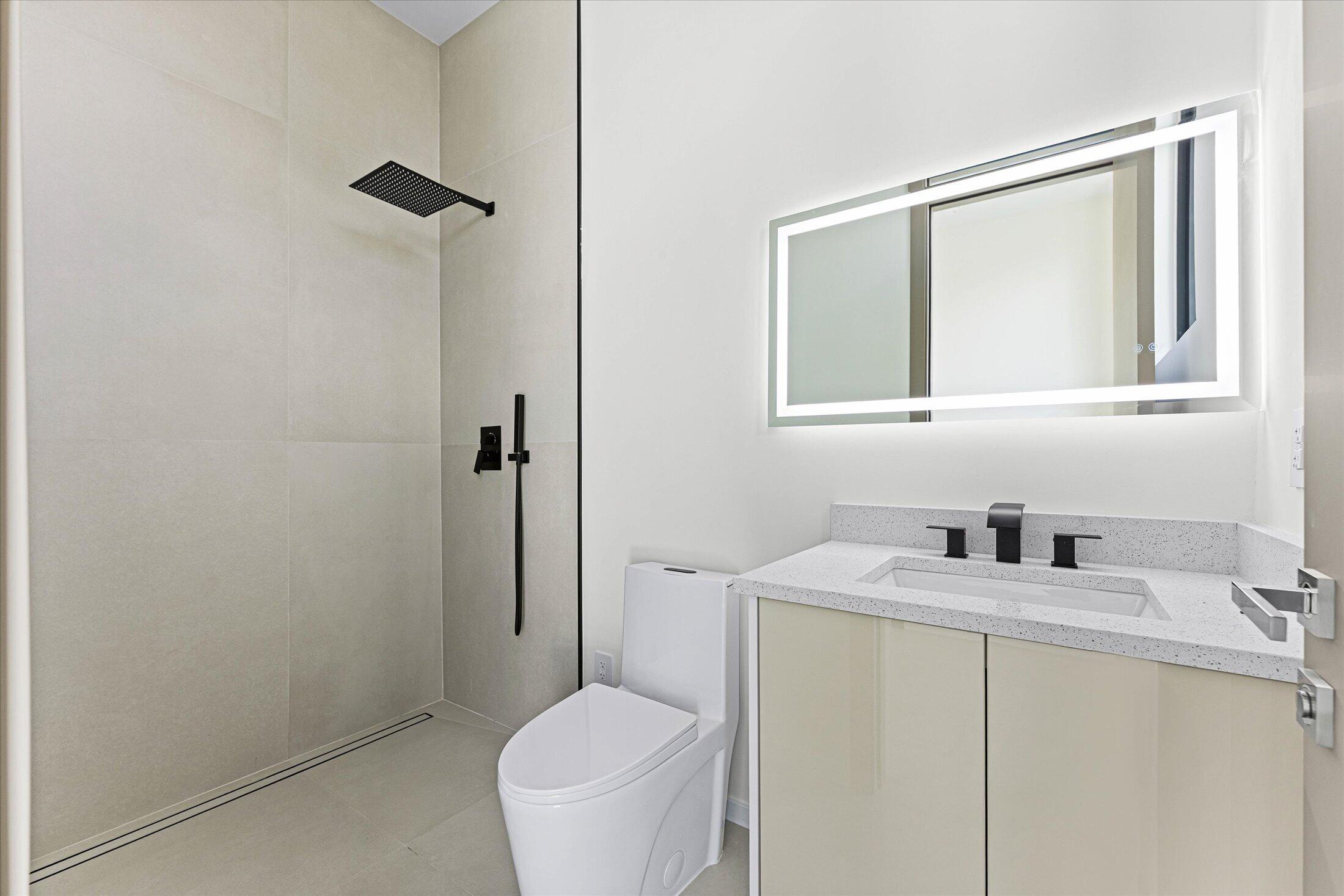 SOUTH NEW RIVER ISLES SEC - Residential